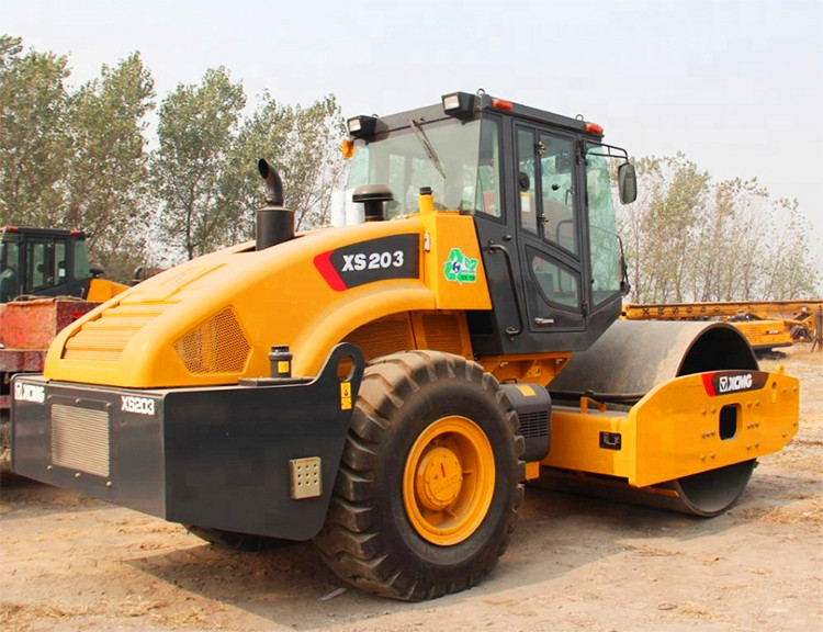 XCMG official 20 ton hydraulic compactor machine XS203H vibratory road roller compactors price